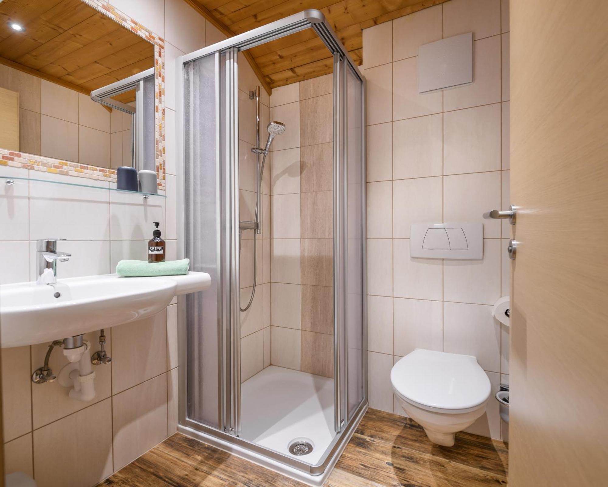 Ferienhaus Birgit - Inklusive Eintritt Alpentherme Bad Hofgastein Eksteriør billede